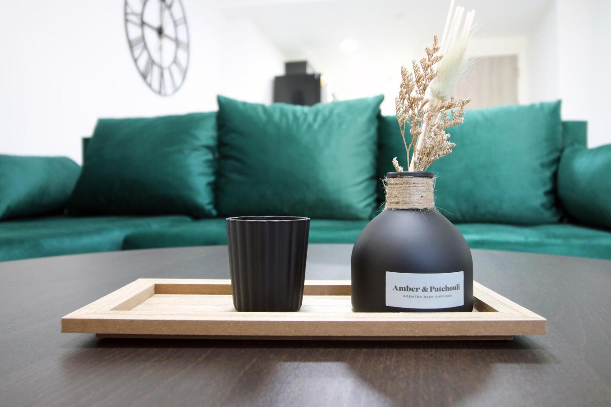 New Cardiff Bloc Exclusive Apartments By Prime Stays - Shops And Parking - Great For Groups And Families Exteriér fotografie